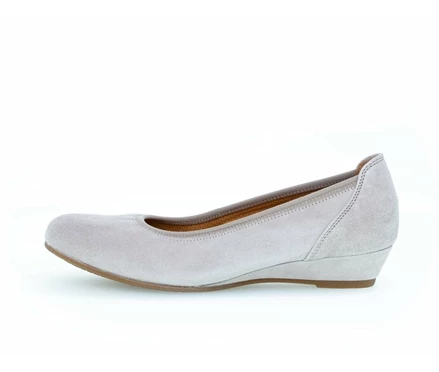 Gabor Women's Pumps Beige | GB27MCBYG